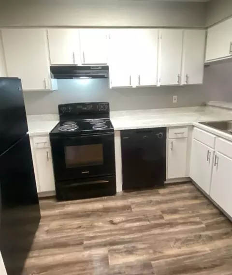 504 NE Chipman Rd, Lees Summit, MO 64063 photo 18