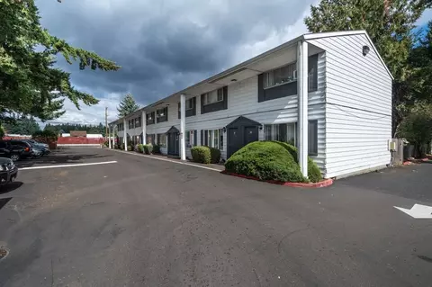 13210 SE Division St, Portland, OR 97236