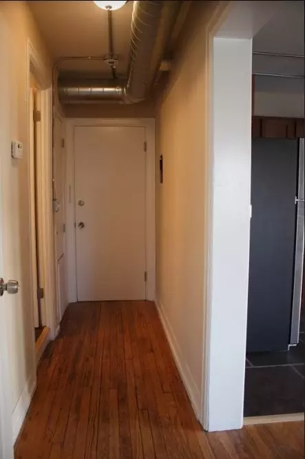 1215 Brush Creek Blvd, Kansas City, MO 64110