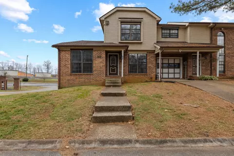 Condor Ct, Clarksville, TN 37042