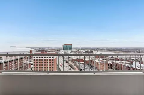 400 N 4th St, Saint Louis, MO 63102