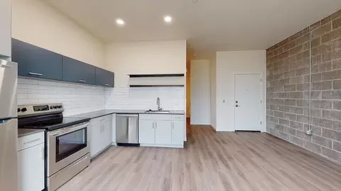 868 W 4th Ave, Denver, CO 80223