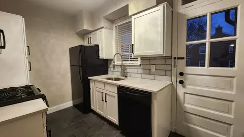 1026 Sanford Ave, Saint Louis, MO 63139