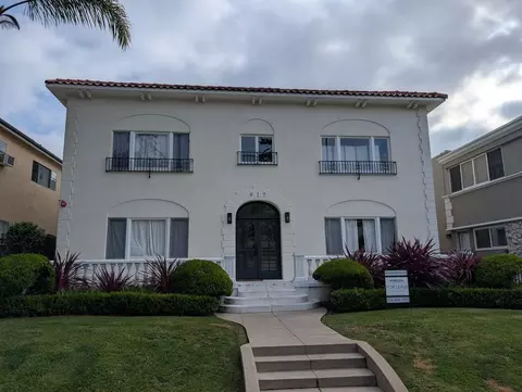 917 Lincoln Blvd, Santa Monica, CA 90403