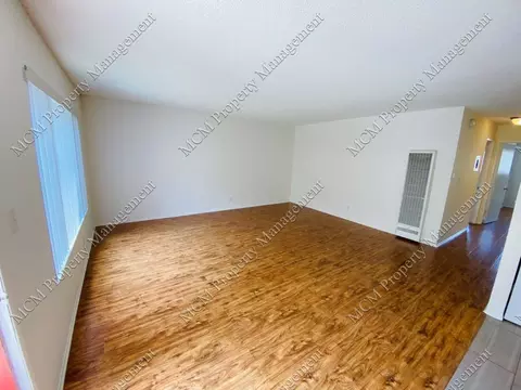 11260 Westminster Ave, Los Angeles, CA 90066