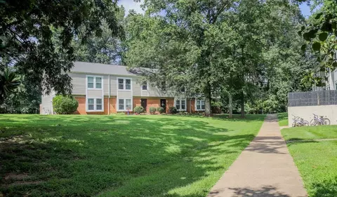 2768 Gatewood Cir, Hollymead, VA 22911