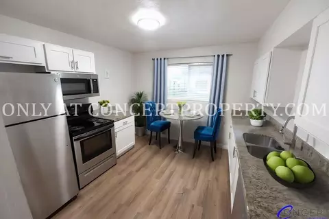 943 Chapel Dr, Bountiful, UT 84010 photo 3