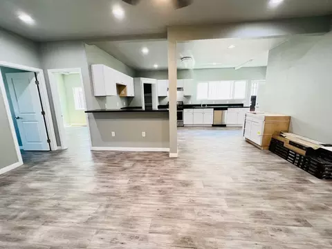 1769 Pacific Ave, Long Beach, CA 90813