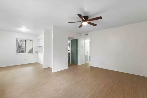 1021 Chestnut St, San Marcos, TX 78666