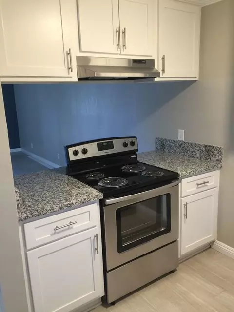 25822 Walnut St, Lomita, CA 90717