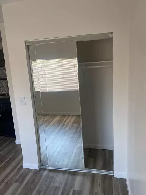 5642 Klump Ave, Los Angeles, CA 91601