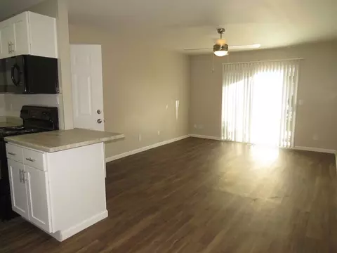 201 N Wilmot Rd, Tucson, AZ 85711