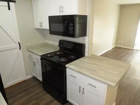 201 N Wilmot Rd, Tucson, AZ 85711