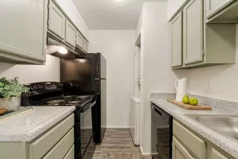 1100 Oak Tree Ave, Norman, OK 73072 photo 24