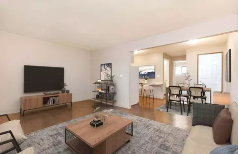 8201 Lake Ballinger Way, Edmonds, WA 98026