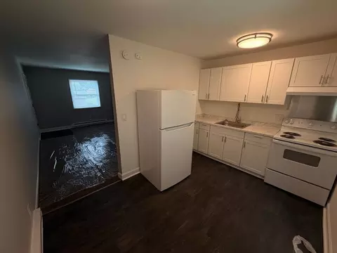 Conway Ave, Charlotte, NC 28209 photo 2