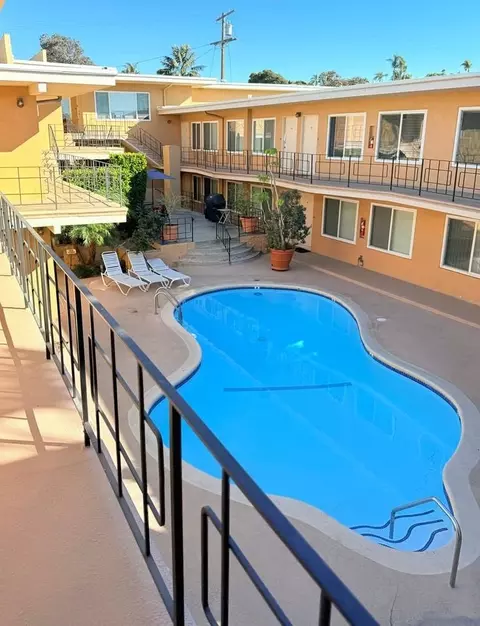 300 Palos Verdes Blvd, Redondo Beach, CA 90277