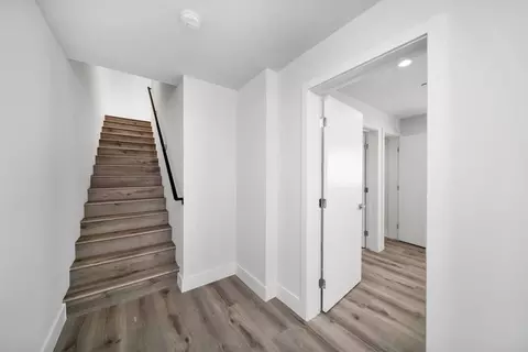 11516 Victory Blvd, Los Angeles, CA 91606