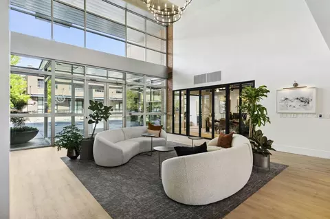 2200 Market St, Denver, CO 80205 photo 5