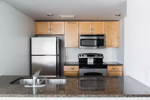 350 E Armour Blvd, Kansas City, MO 64111 photo 9