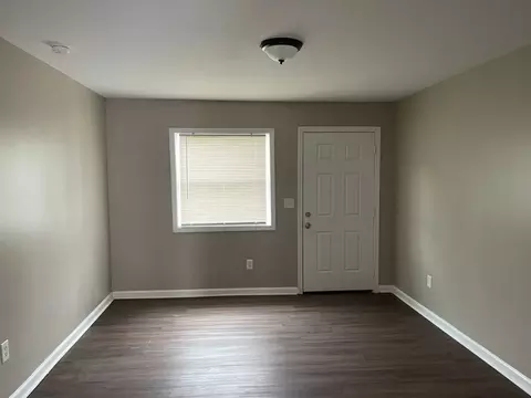 1350 Mayson Turner Rd NW, Atlanta, GA 30314