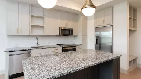 4151 Viridian Village Dr, Arlington, TX 76005 photo 9
