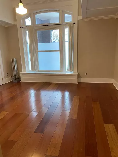 125 NW 20th Pl, Portland, OR 97209