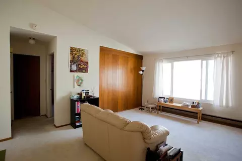 2341 NE 55th St, Seattle, WA 98105
