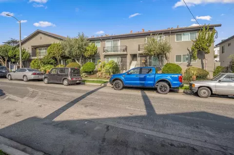 1661 259th St, Los Angeles, CA 90710