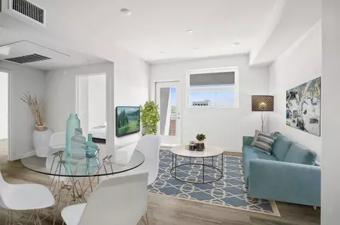 336 W 7th St, Los Angeles, CA 90731 photo 8