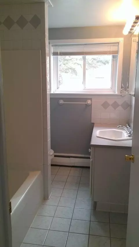 44 Catskill Ave #40-44, Rensselaer, NY 12144