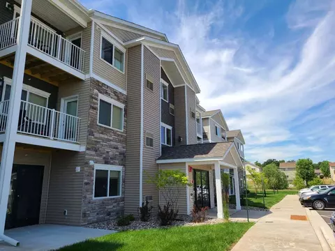 235 20th Ave SE, Saint Joseph, MN 56374