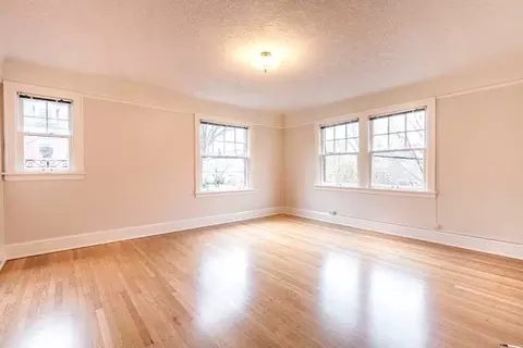 730 NW 20th Ave, Portland, OR 97209