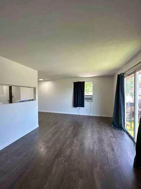 745 E Lazon Dr, Sandy, UT 84094