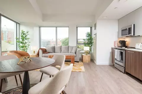 425 Massachusetts Ave, Cambridge, MA 02139