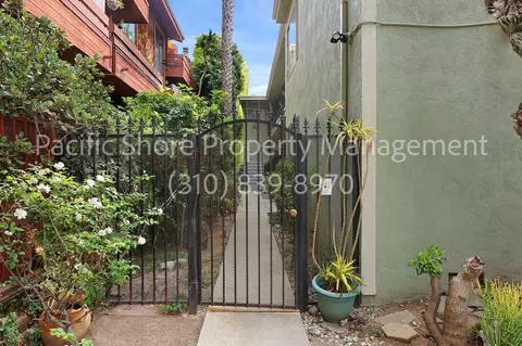 12610 Pacific Ave, Los Angeles, CA 90066