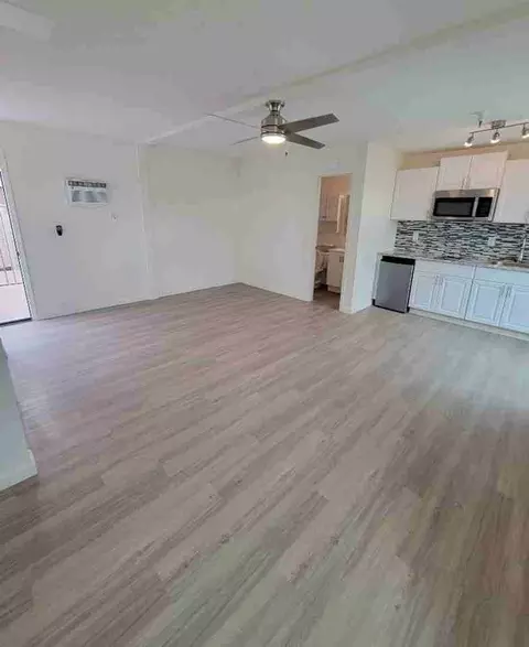2642 W Lincoln Ave, Anaheim, CA 92801