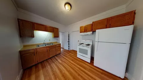 128 S Hosmer St, Lansing, MI 48912