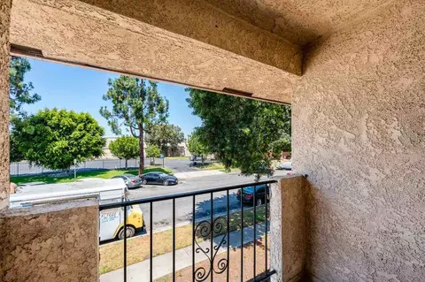 5565 Ackerfield Ave, Long Beach, CA 90805 photo 15