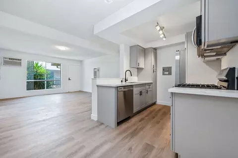 5565 Ackerfield Ave, Long Beach, CA 90805 photo 51