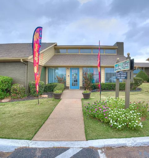 5901 S May Ave, Oklahoma City, OK 73119