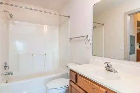 5107 S Marion Rd, Sioux Falls, SD 57106