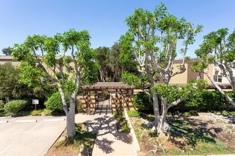 4172 Mississippi St, San Diego, CA 92104