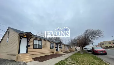 301 S 2nd St, Yakima, WA 98901