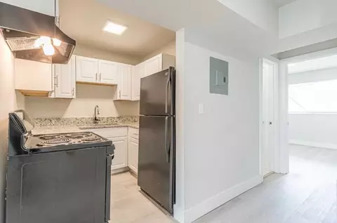 2959 Forrest Hills Dr SW, Atlanta, GA 30315