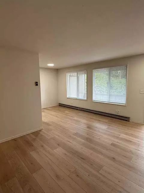 1471 Moore St, Bellingham, WA 98229