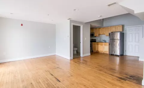 26 Portland St, Worcester, MA 01608