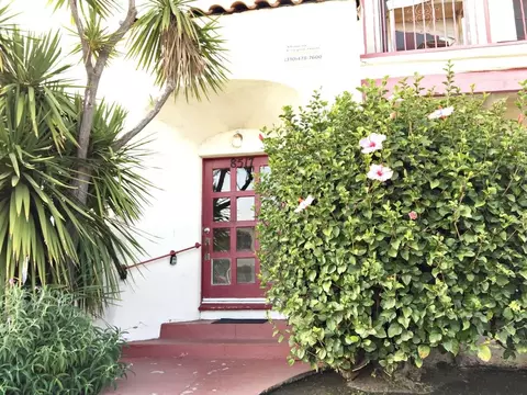 8517 Horner St, Los Angeles, CA 90035