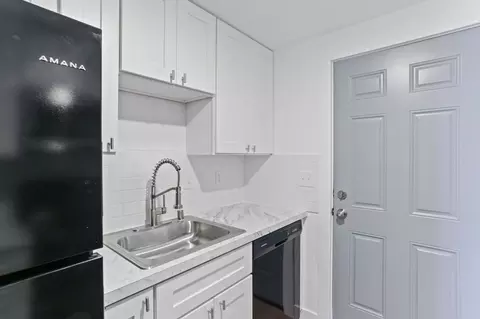 1407 W Marina Dr, Moses Lake, WA 98837