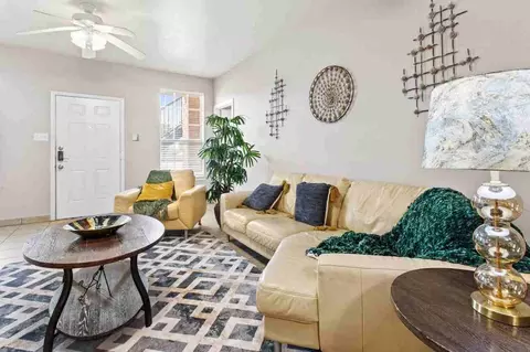 2406 S University Parks Dr, Waco, TX 76706